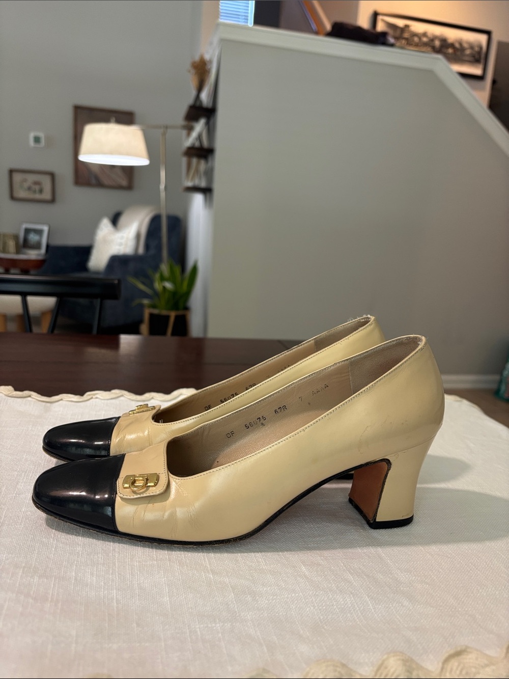 Salvatore Ferragamo cream black gold hardware High Heel Horse Bit Shoes
7 AAAA